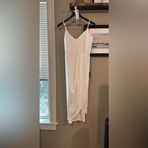 NWT white size medium lulus midi dress
